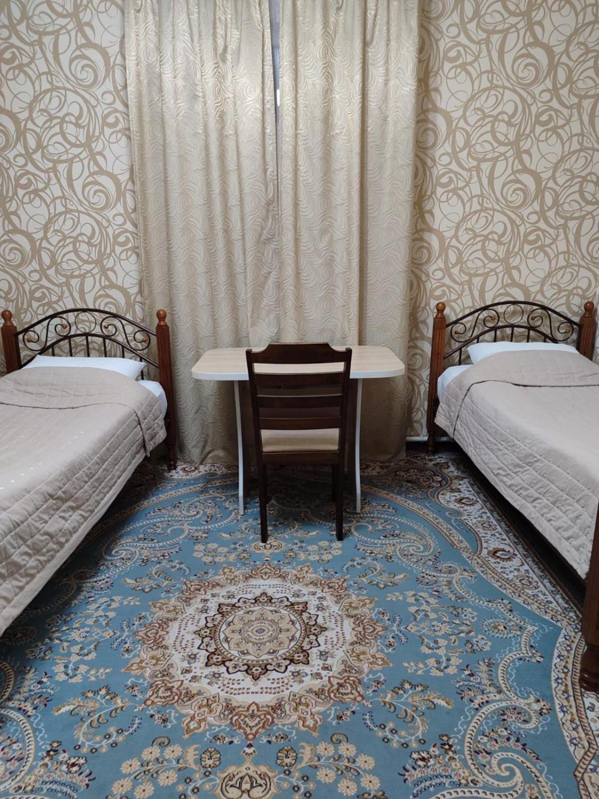Hostel Viator Алмати Екстер'єр фото