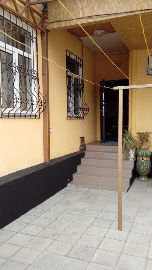 Hostel Viator Алмати Екстер'єр фото